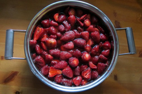 strawberries first boil